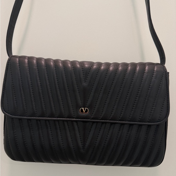 Vintage Valentino Black Quilted Leather Clutch - Picture 8 of 10